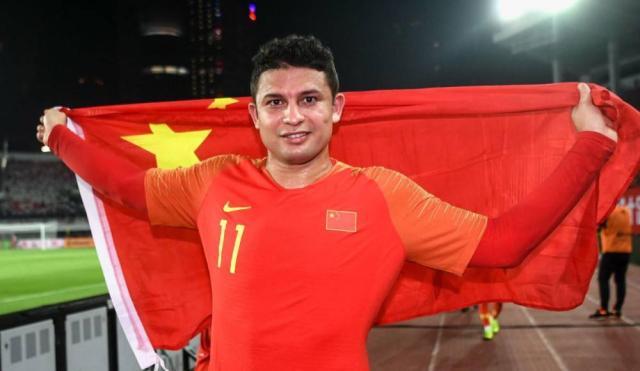 足协:入籍球员并非为钱而来 他们都想为国足而战