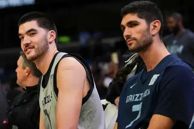 kaiyun-1支球队4人赛季报销！这恐怖的伤病潮！！