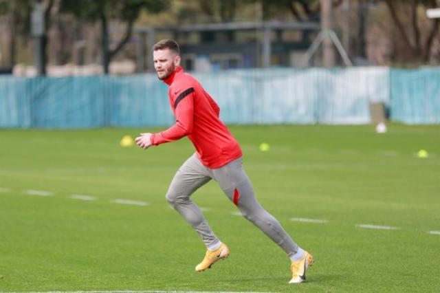 kaiyun开云体育官网-海港：迈斯托罗维奇左膝十字韧带断裂 需恢复6-8月